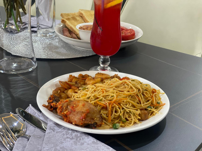 Food & Drinks 5, Emmaag Hotel, Ibadan, IbadanNorth