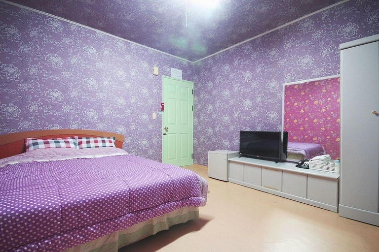 Bedroom 2, Hadong Seongungak, Gurye
