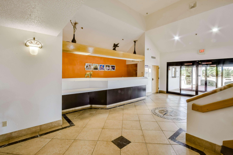 Public Area 2, Motel 6 Katy, TX - Houston, Houston