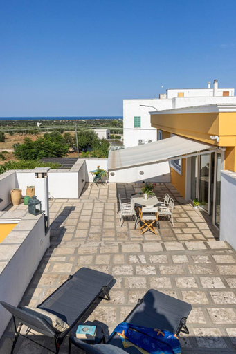 Others 2, Summertime Villa, Brindisi