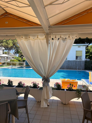 Others 4, Hotel Palm Beach, Venezia