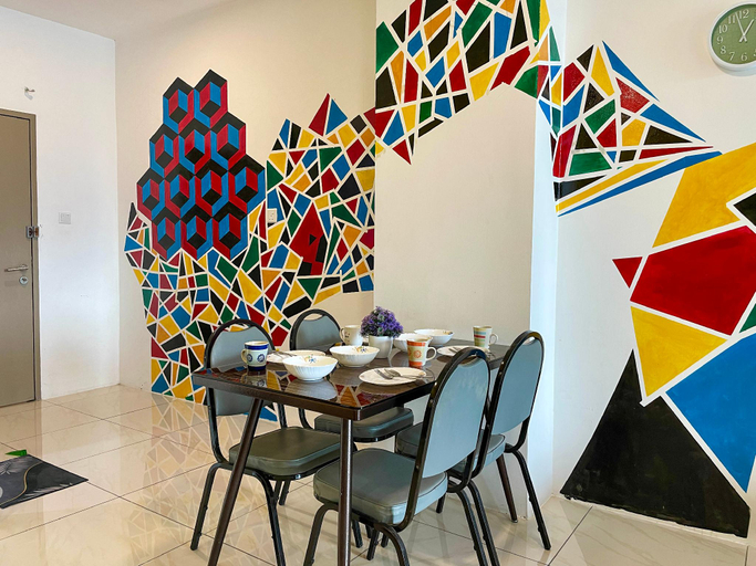 Dining Room 7