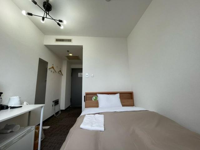 Bedroom 13