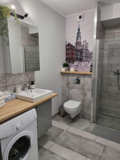 Bathroom 4, Moon Hostel, Poznań City