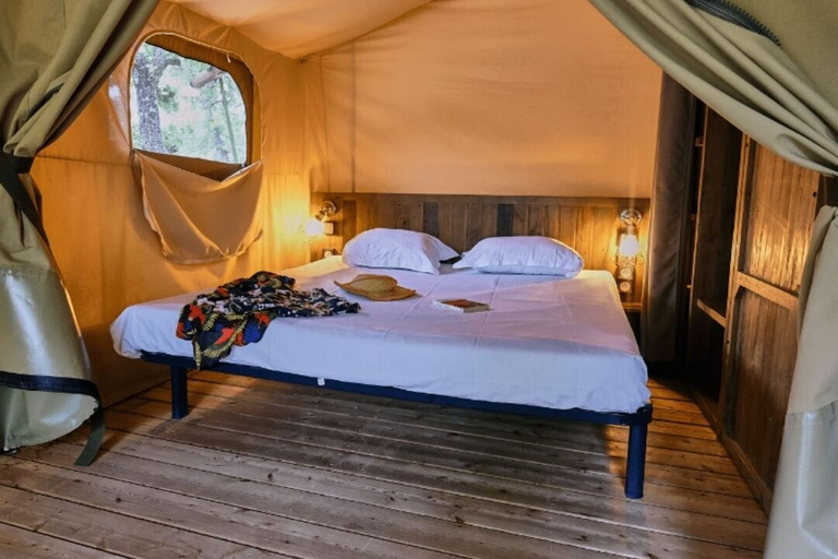 Bedroom 3, Domaine des Chênes Blancs - Camping, Vaucluse