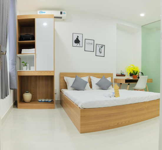 Bedroom 13