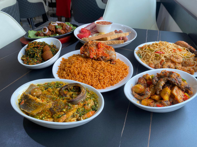 Food & Drinks 2, Emmaag Hotel, Ibadan, IbadanNorth