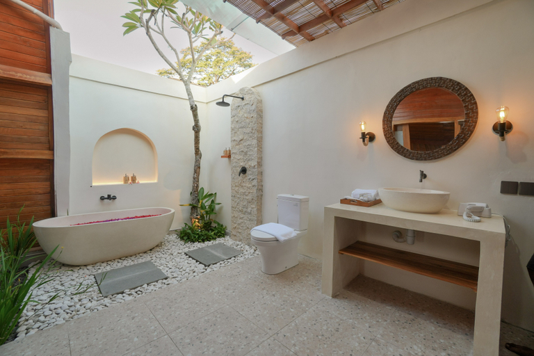Bathroom 5, Samplangan Penida Resort, Klungkung