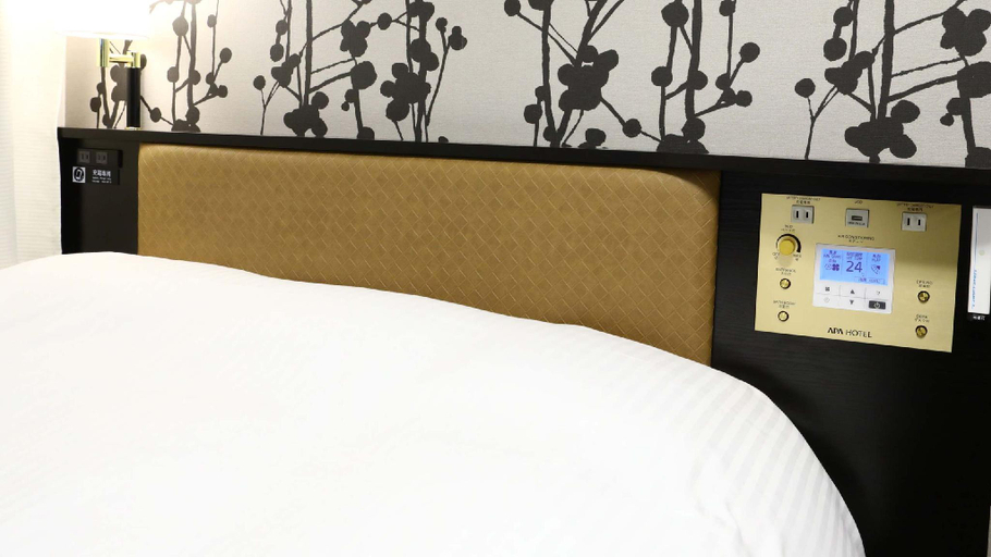 Bedroom 19