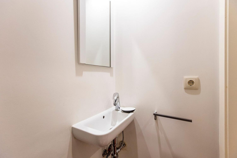 Bathroom 3, GuestReady - Fantastico apt em Santa Catarina, Porto
