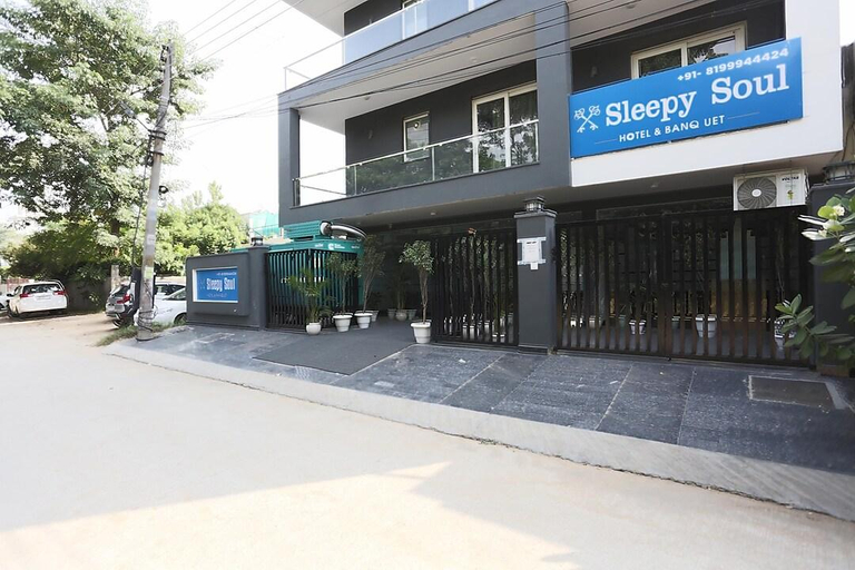 Exterior & Views 1, Hotel Sleepy Soul, Gurgaon