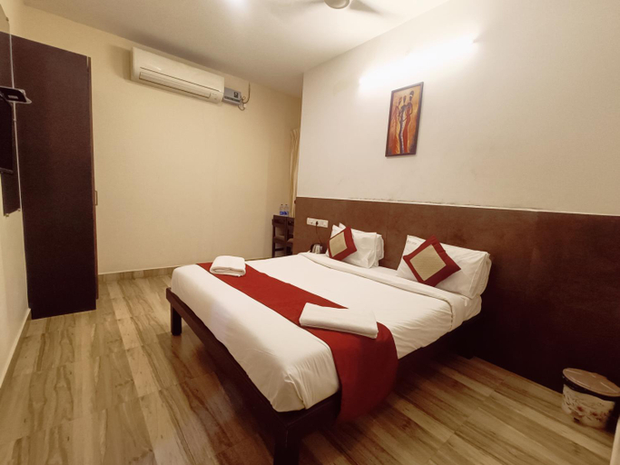 Bedroom 2, Hotel Marys Arcade, Thanjavur