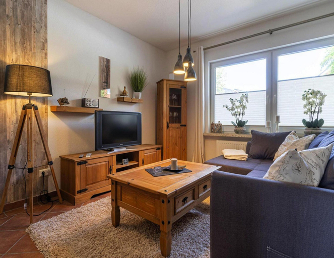 Living room 3, Charmante Ferienwohnung in Busum, Dithmarschen