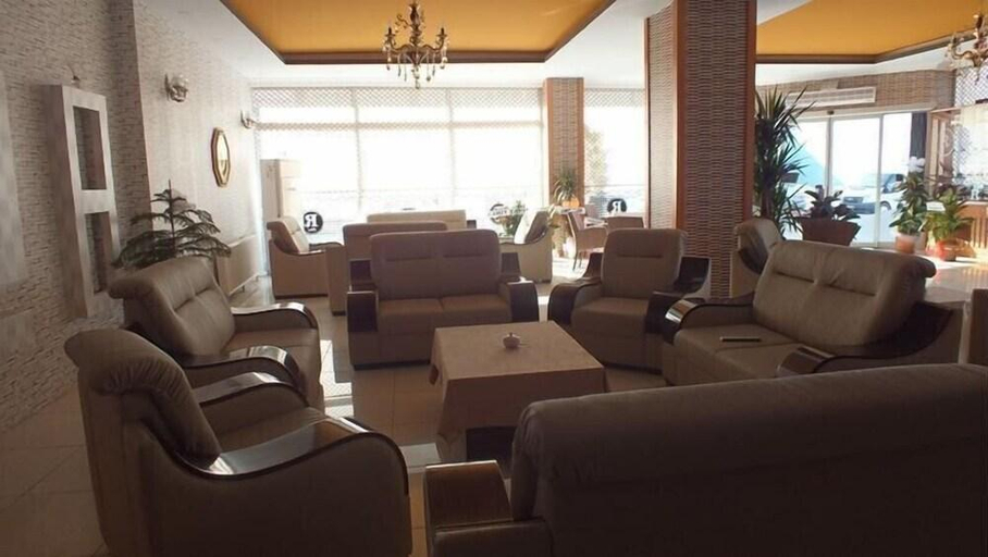 Others 4, Resmina Hotel, Merkez