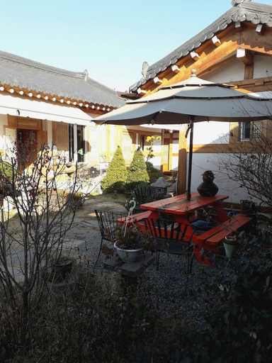Exterior & Views 4, Dorandoran Guesthouse, Gyeongju
