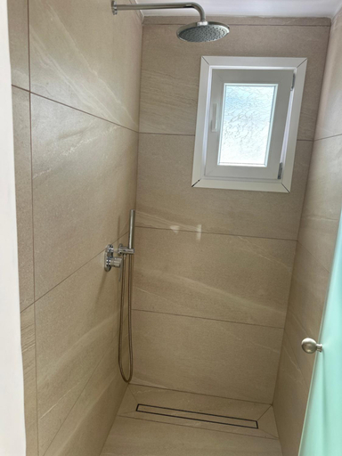 Shower 5, ENE’S Mykonos, South Aegean