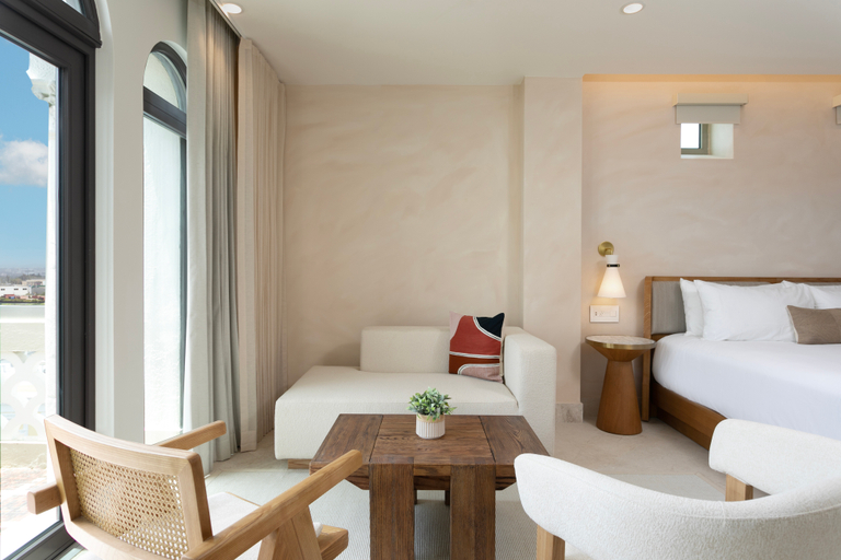 Bedroom 3, Alma Hotel