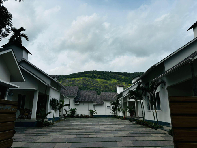 Others 4, Abrigo Resorts, Malappuram