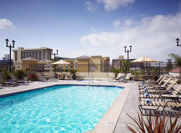 Sport & Beauty 3, DoubleTree Suites by Hilton Anaheim Res - Conv Ctr, Orange