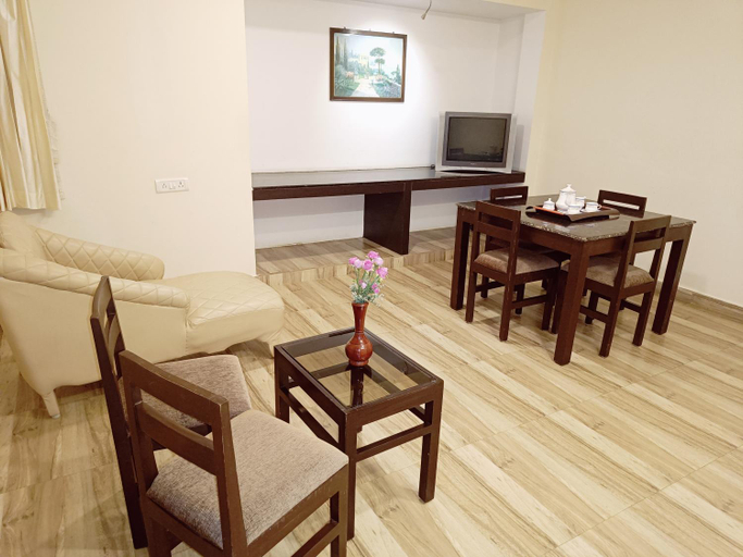Others 2, Hotel Marys Arcade, Thanjavur