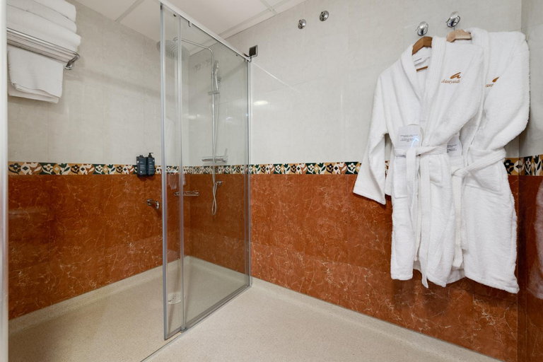 Bathroom 3, Daniya Denia Spa & Business, Alicante