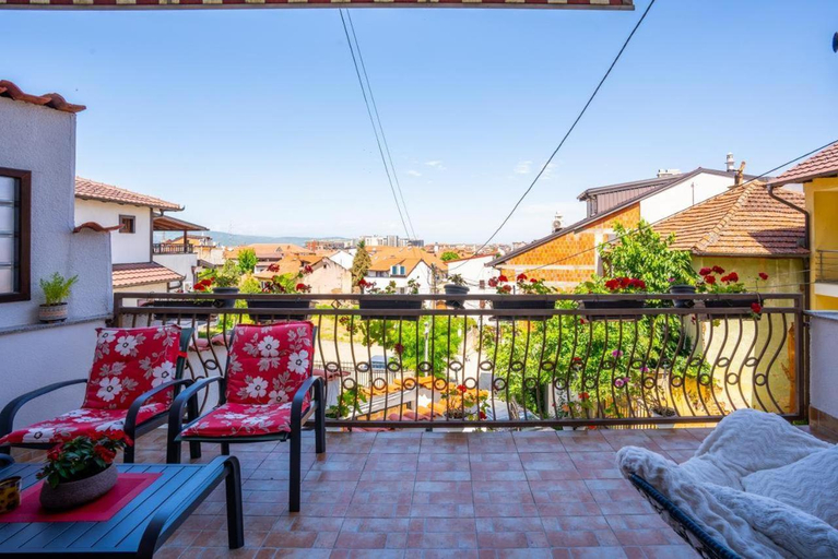 Others 4, Duam Apartments, Prizren
