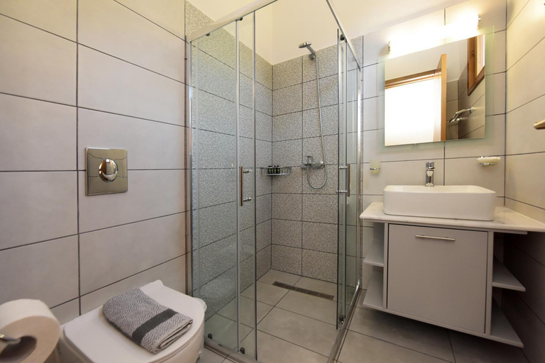 Bathroom 3, Venus Island Studios, South Aegean