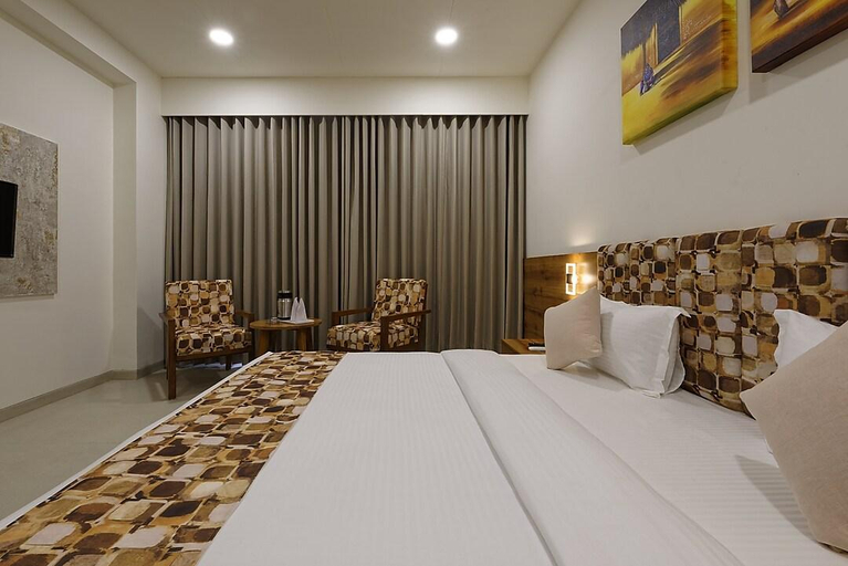 Bedroom 3, HOTEL FLOURISH INTERNATIONAL, Ahmadabad