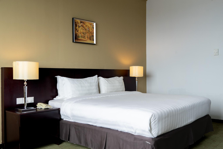 Bedroom 12