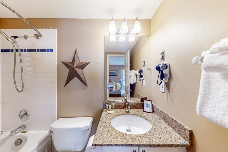Bathroom 3, Condo 708 at North Creek Resort, Grey