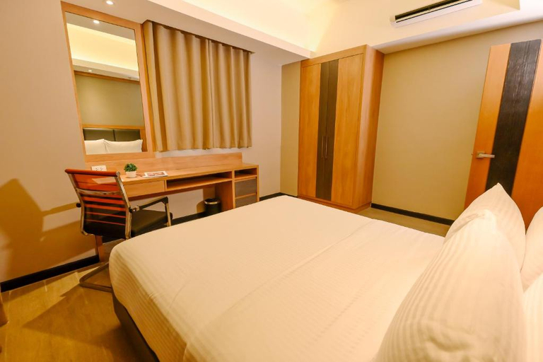 Bedroom 3, Sotogrande Hotel and Convention Center Batangas, Bauan