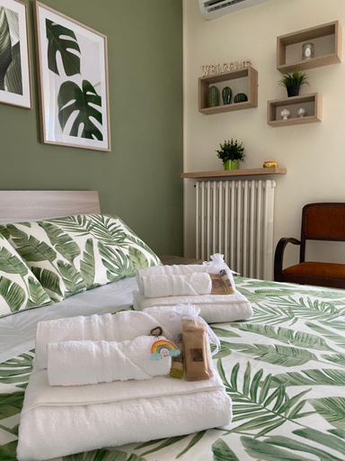 Others 5, Arcobaleno Home Experience, Bari