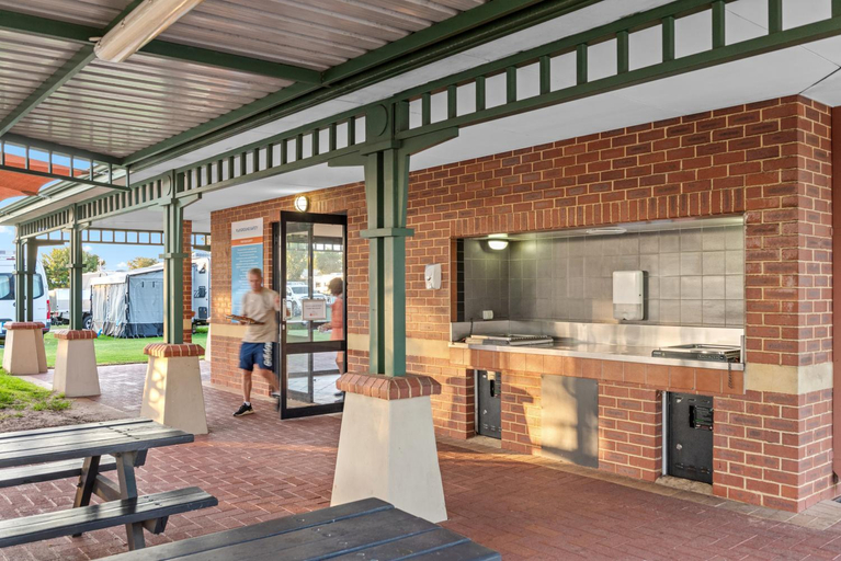 Exterior & Views 5, Discovery Parks - Perth Airport, Kalamunda