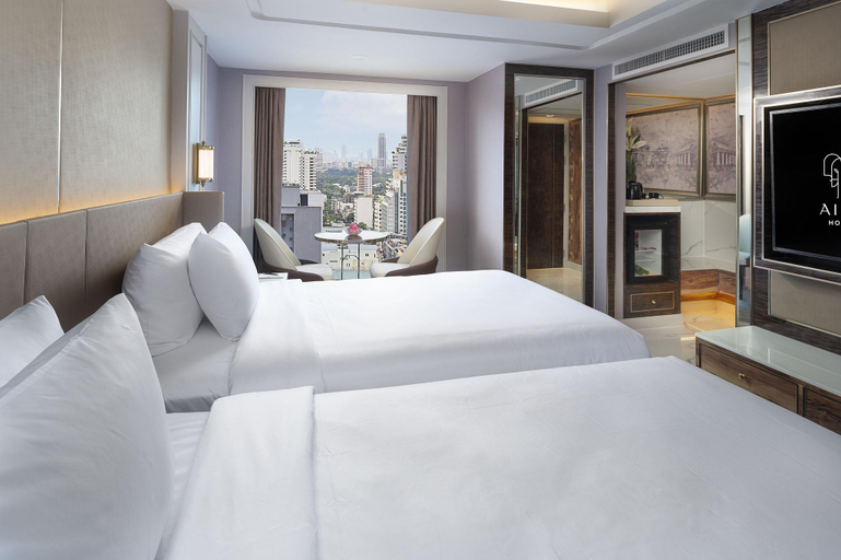 Bedroom 13