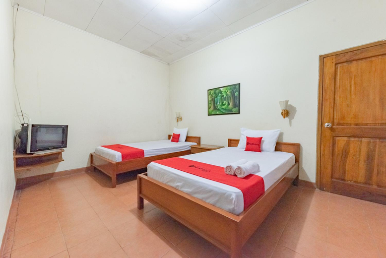 Bedroom 25