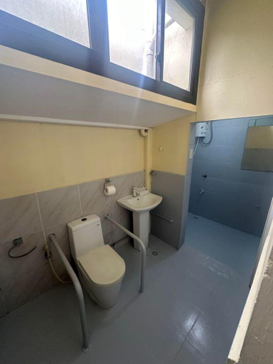 Bathroom 7