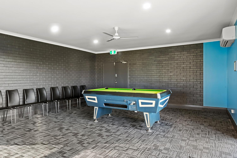 Others 4, Discovery Parks - Perth Airport, Kalamunda