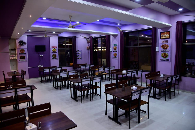 Food & Drinks 5, Hotel President Palace, Akkalkot, Solapur