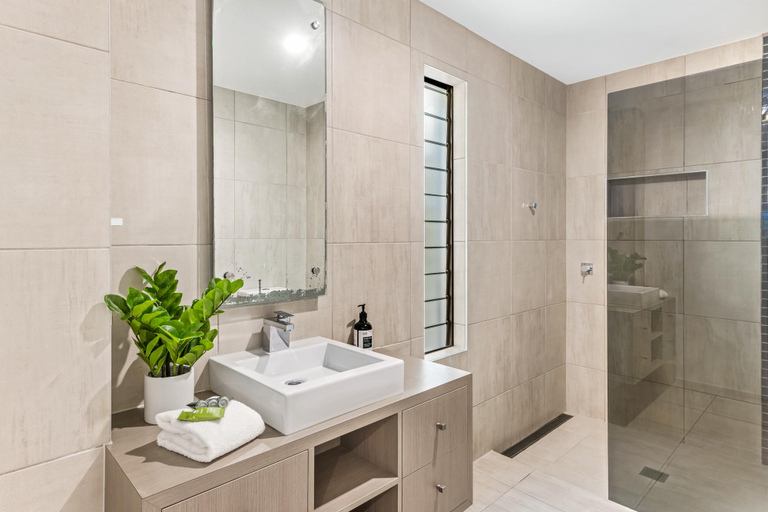 Others 4, Alex Beach House, Maroochy - Mooloolaba