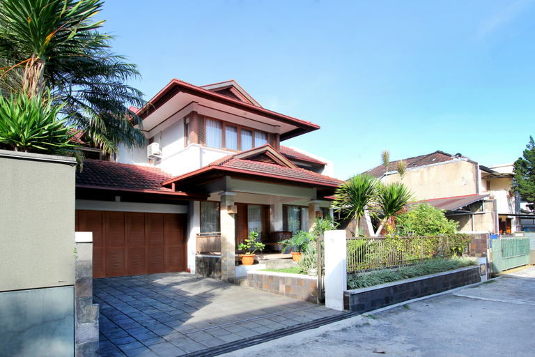 Villa Oma Elly, Bandung