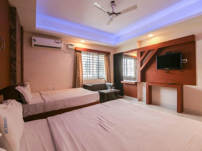 Bedroom 3, Hotel Grand Suites, Bangalore