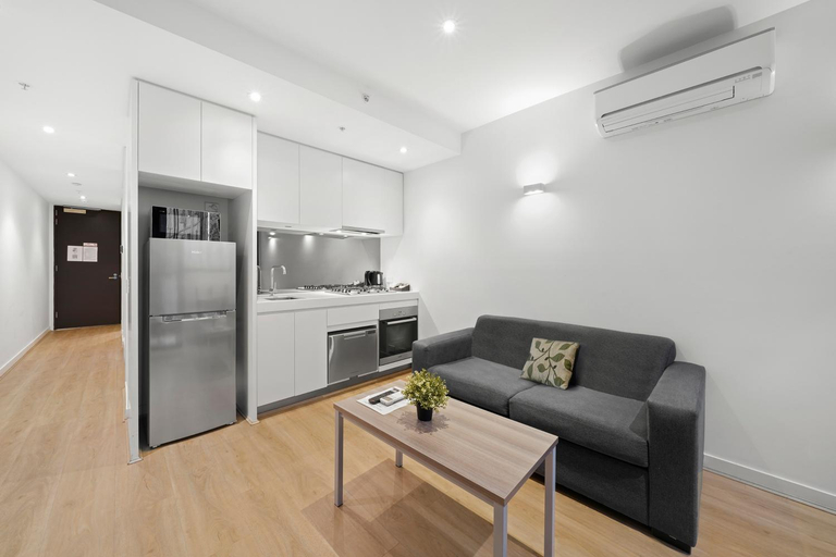 Others 4, Flinders Street Apartments, Melbourne