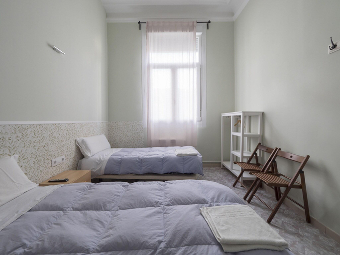 Bedroom 3, Hostal Apolo Xi, Madrid