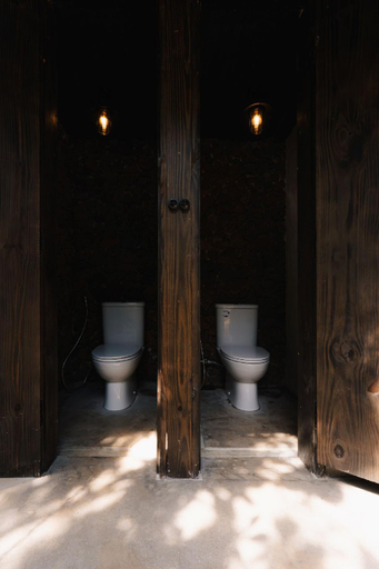 Bathroom, Suối Camp, Châu Đức
