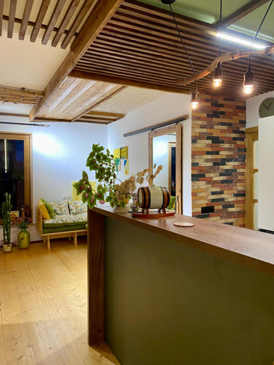 Others 5, Eco Art House