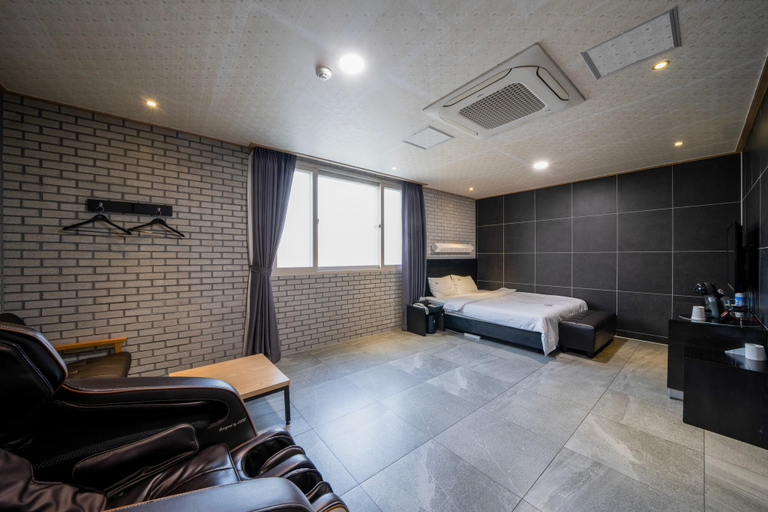 Others 4, Gosung ZAZA Hotel, Jinju