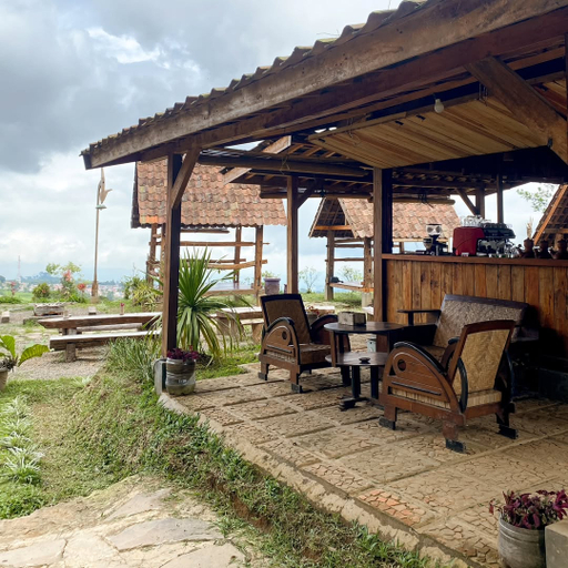 Others 3, SAUNG AWI BUMI DAYANG SUMBI, Subang
