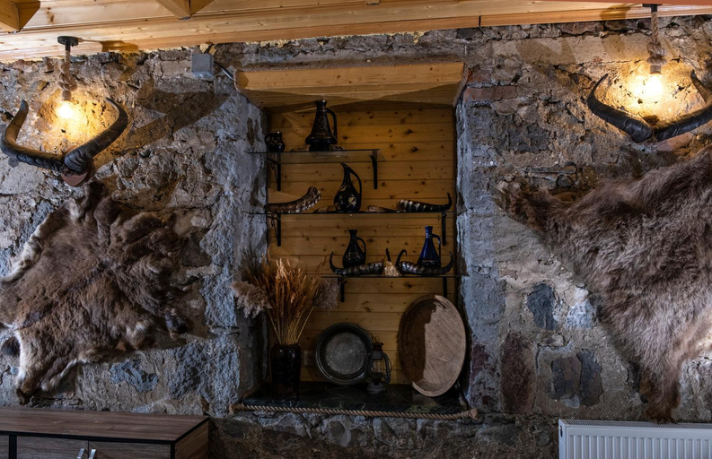 Others 4, House 54, Kazbegi