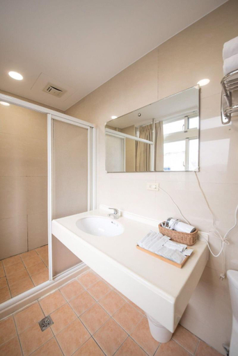 Bathroom 4, Deer Traveler Hostel, Nantou