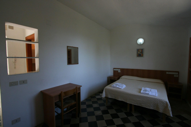 Bedroom 3, Santuario Nostra Signora di Soviore, La Spezia